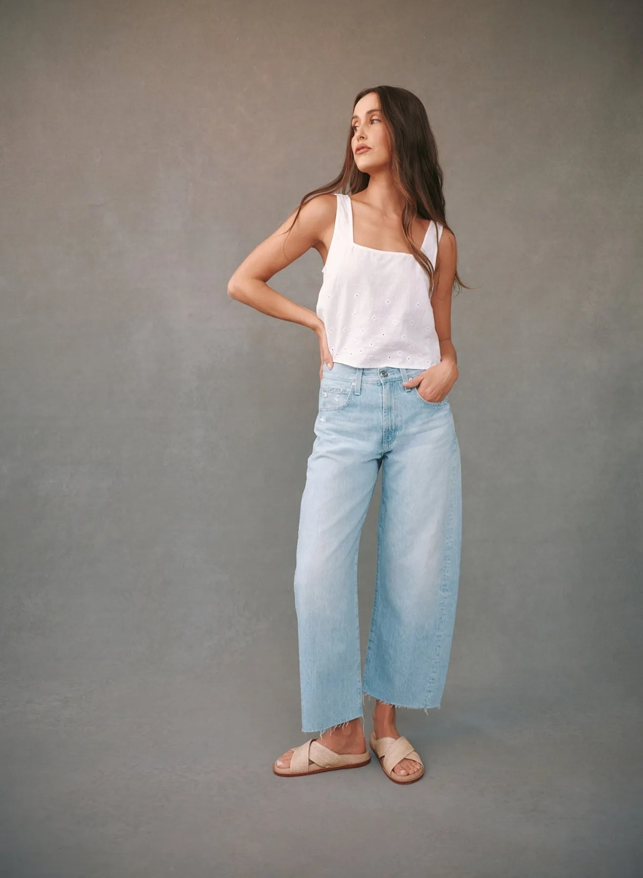AG Jeans Hattie Crop High Rise Barrel - Sunrise