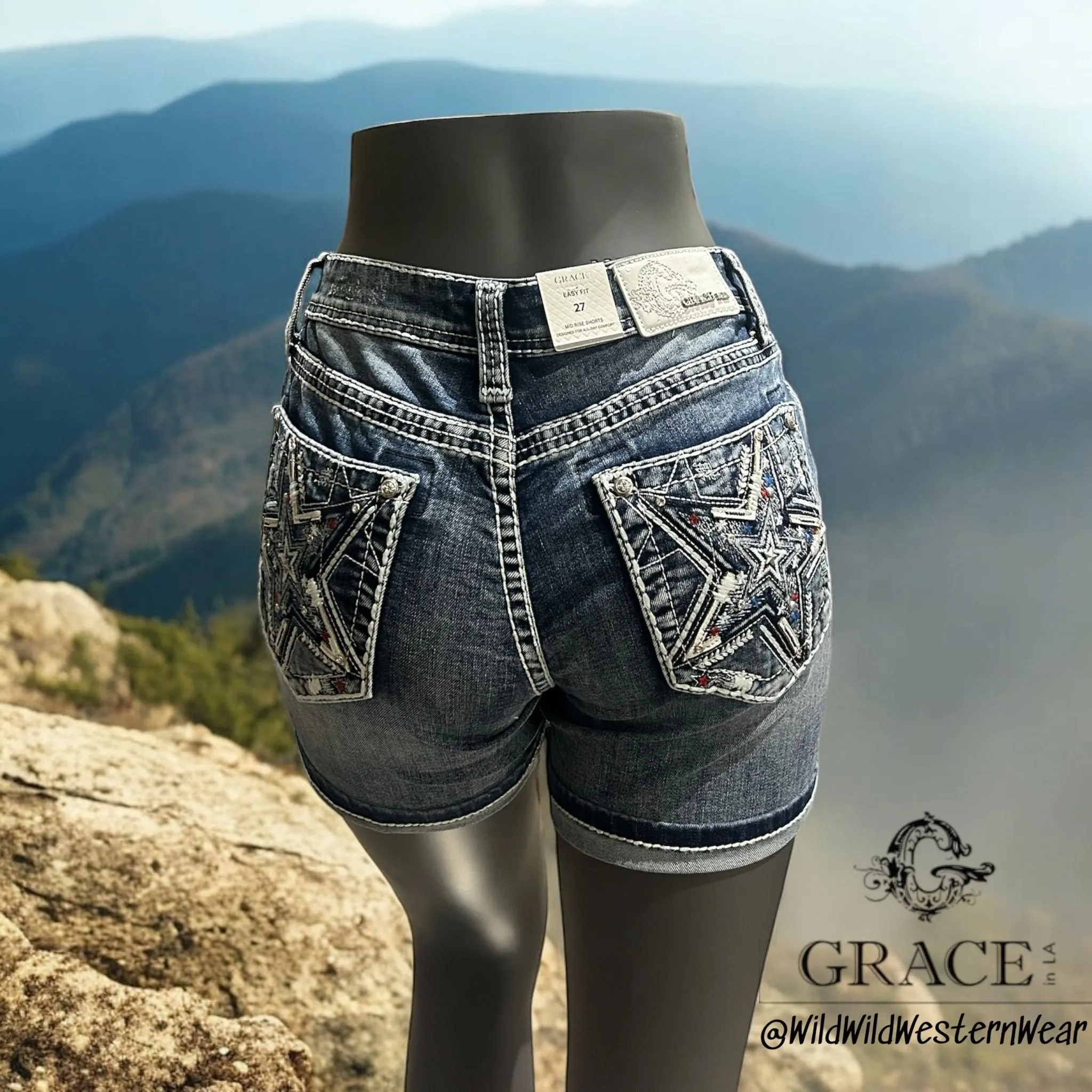 Grace Jeans Star Detail Pockets Mid Rise Jean Shorts EH51949
