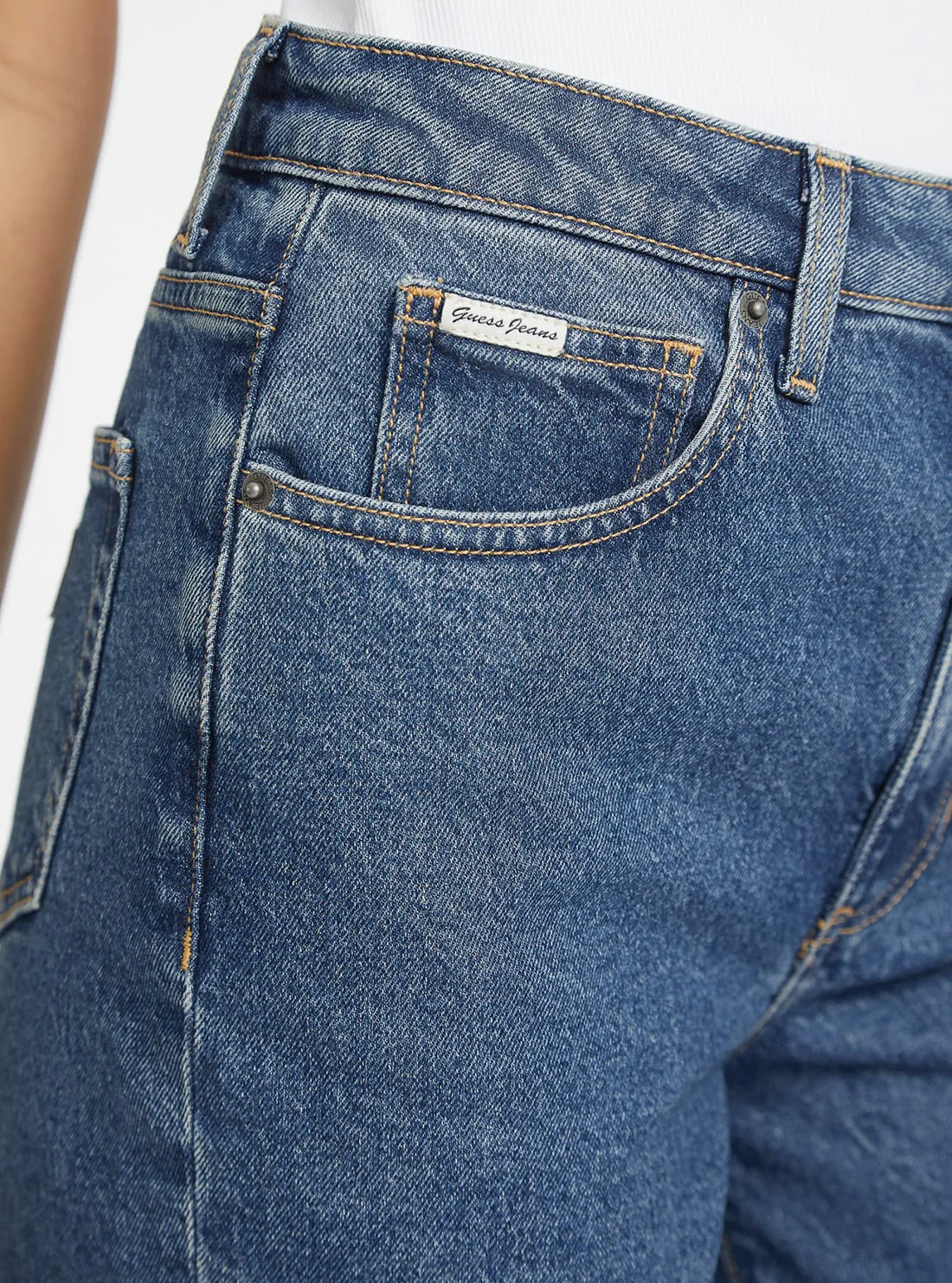 Guess Jeans G06 Mom Jeans