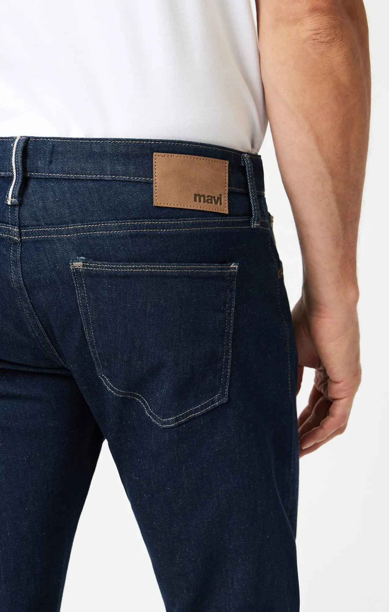 MARCUS SLIM STRAIGHT LEG IN RAW ORGANIC SELVEDGE