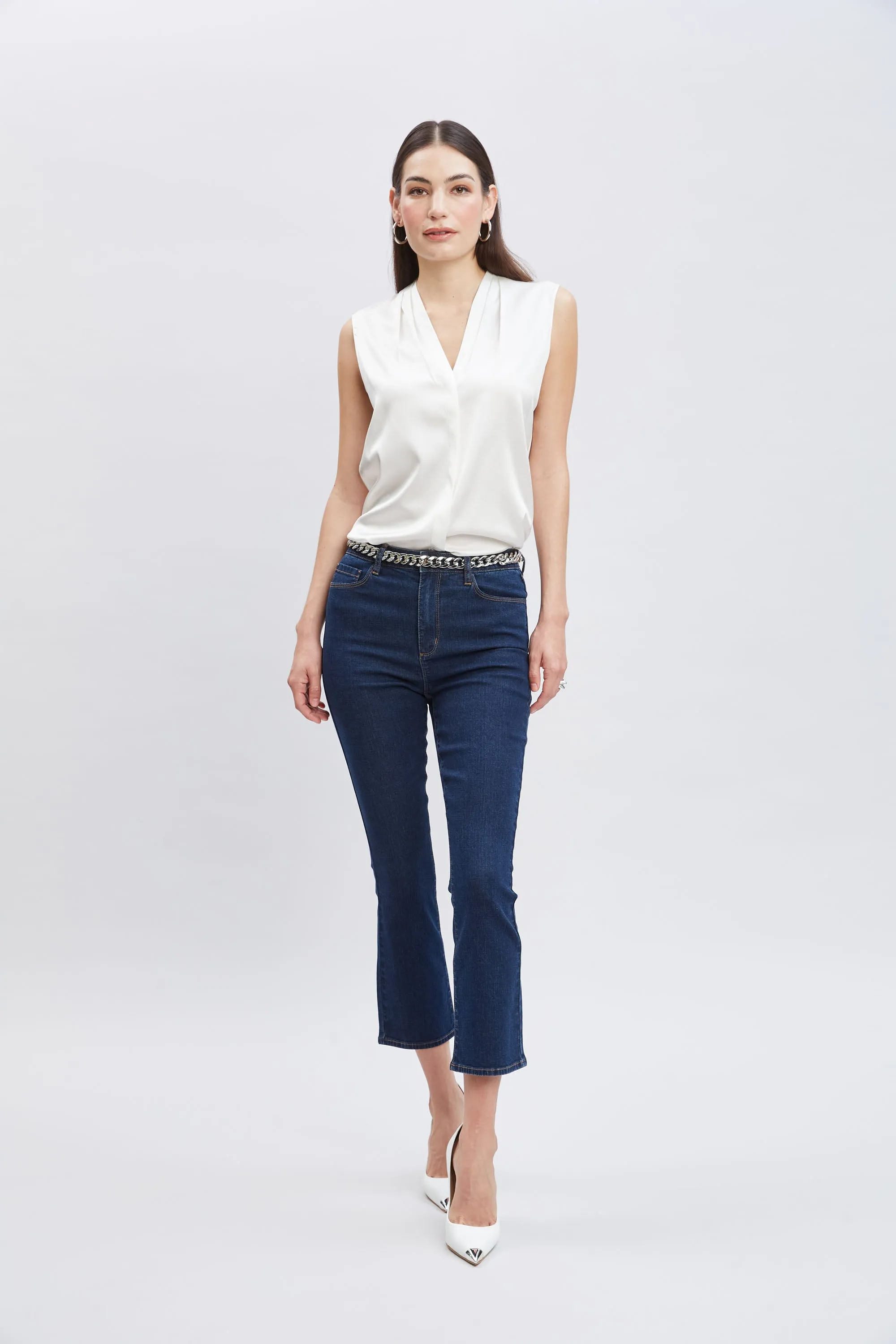 Micro Flare Cropped Jeans