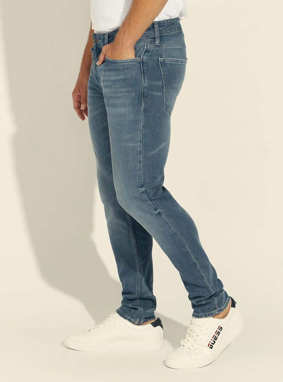 Mid-Rise Slim Tapered Denim Jeans In Silverstar Wash