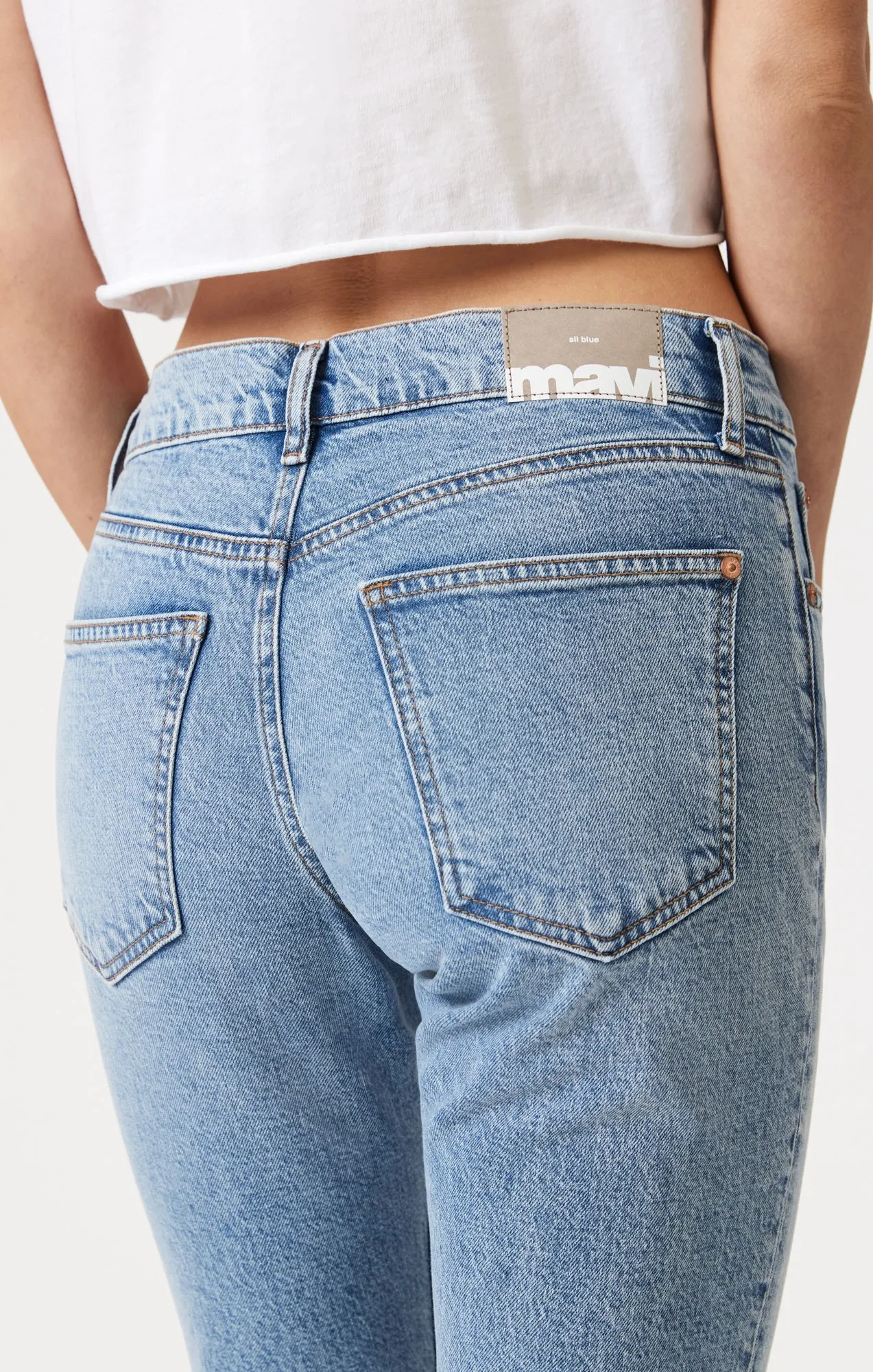 MIRELLA STRAIGHT LEG IN LIGHT BRUSHED CLASSIC BLUE