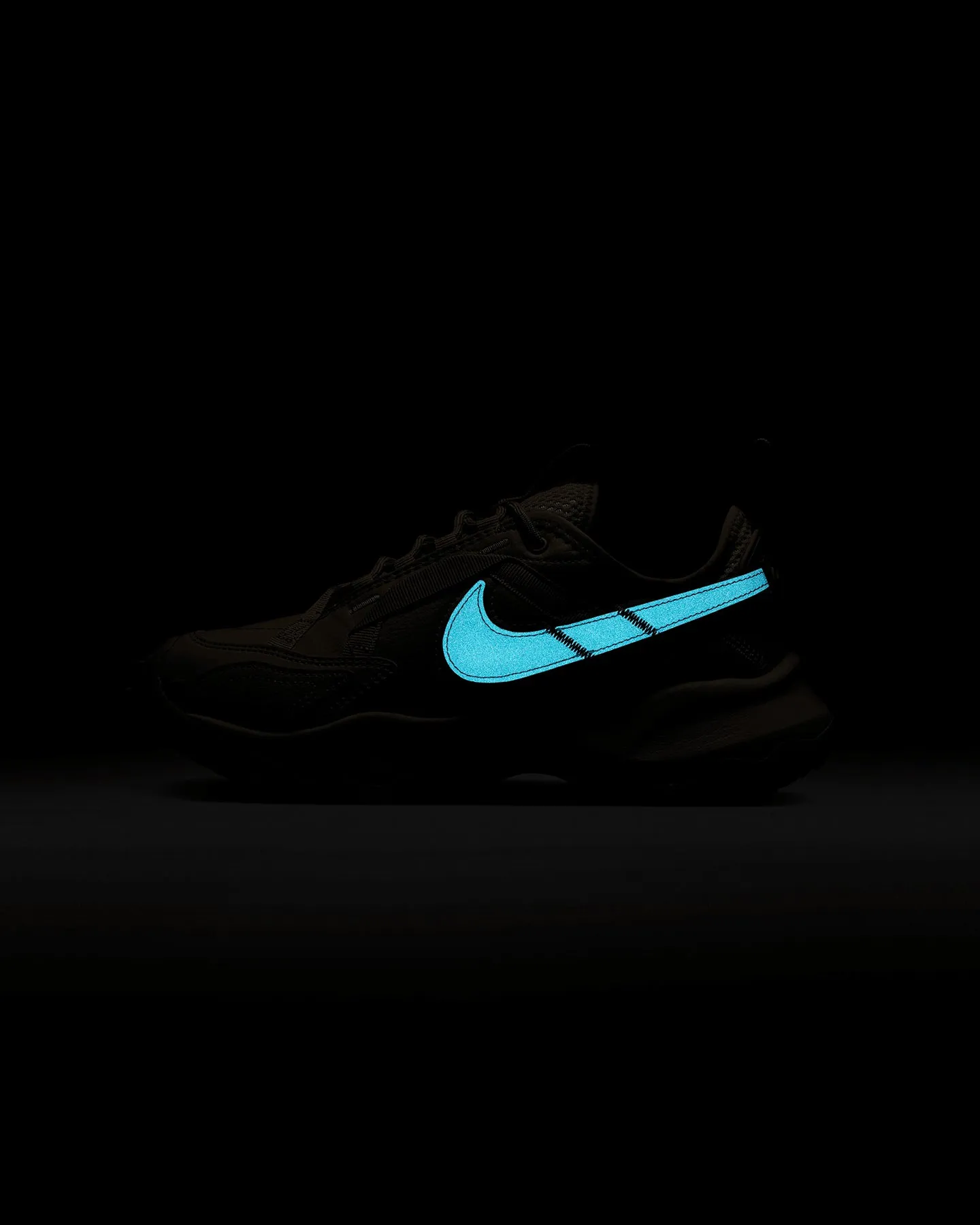 Nike Women's TC 7900 Light Orewood Brown/Geode Teal