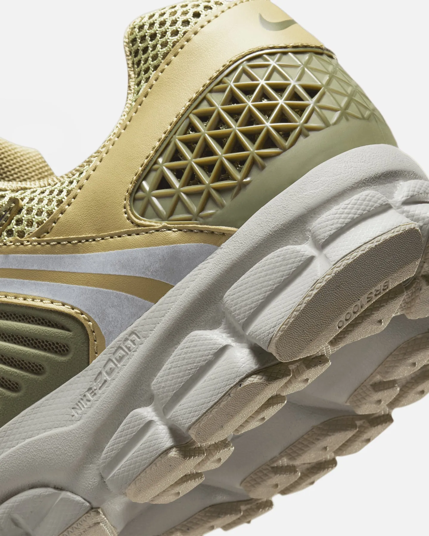 Nike Zoom Vomero 5 EWT Neutral Olive