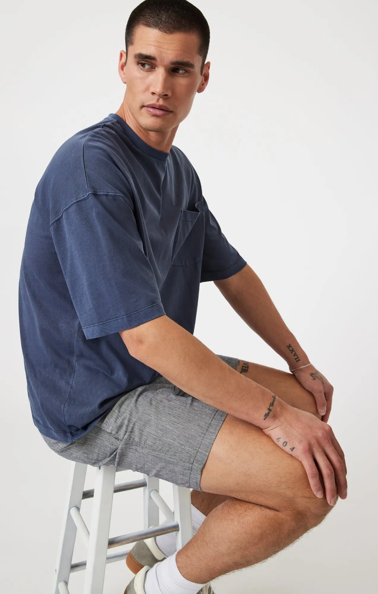 NOAH SHORTS IN NAVY LINEN STRIPE