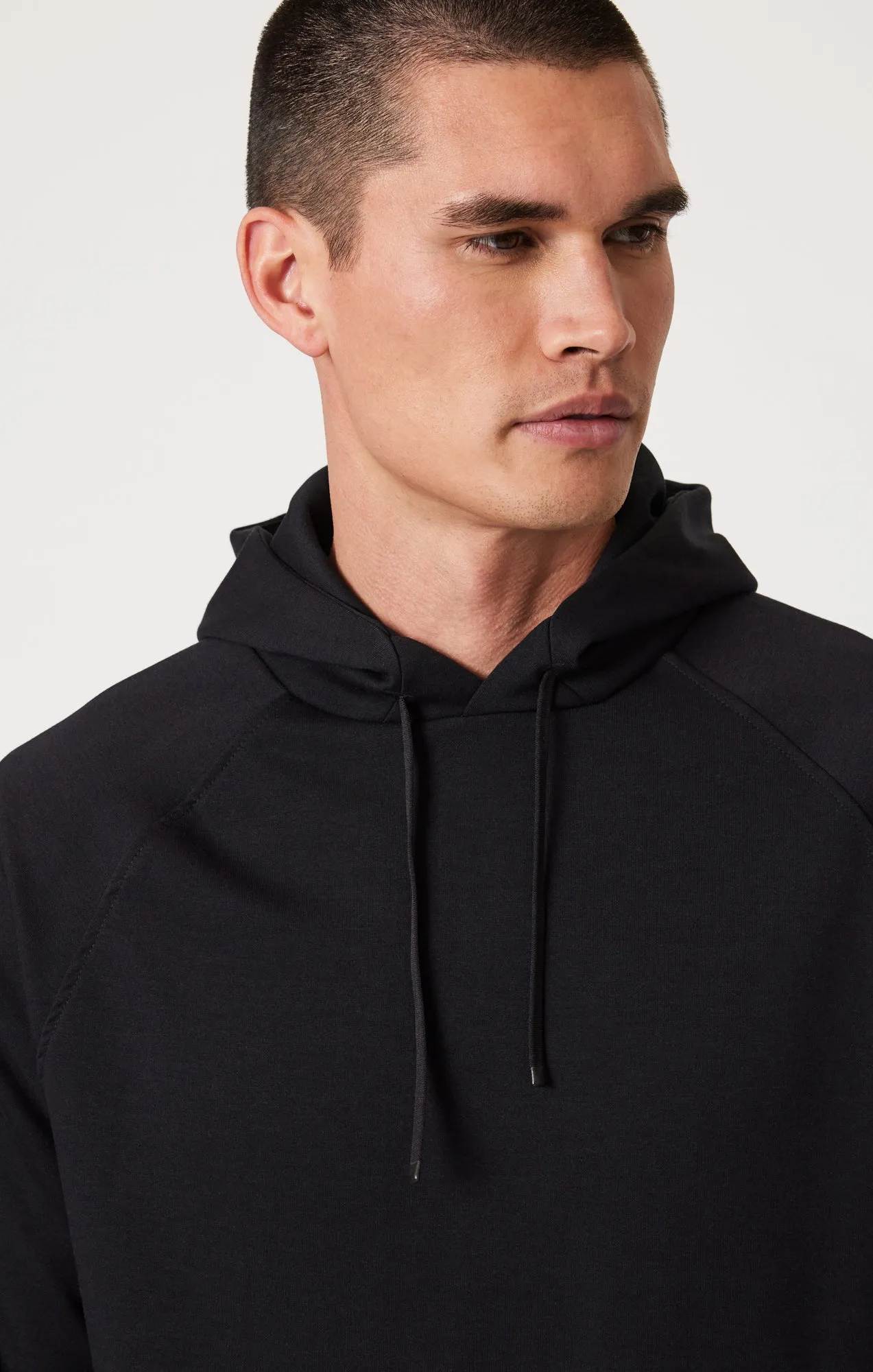 POCKET SWEATSHIRT IN BLACK