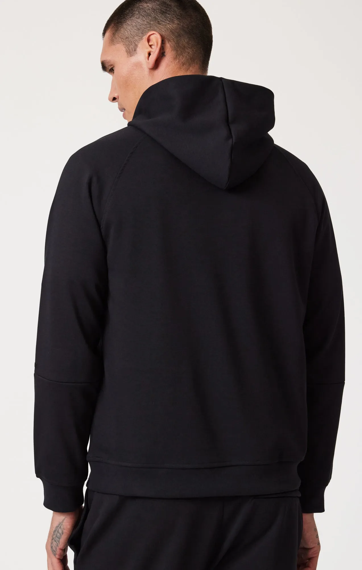 POCKET SWEATSHIRT IN BLACK