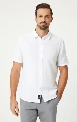 SHORT SLEEVE BUTTON-UP SHIRT IN WHITE