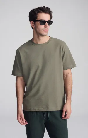 SHORT SLEEVE CREW NECK T-SHIRT IN DUSTY OLIVE