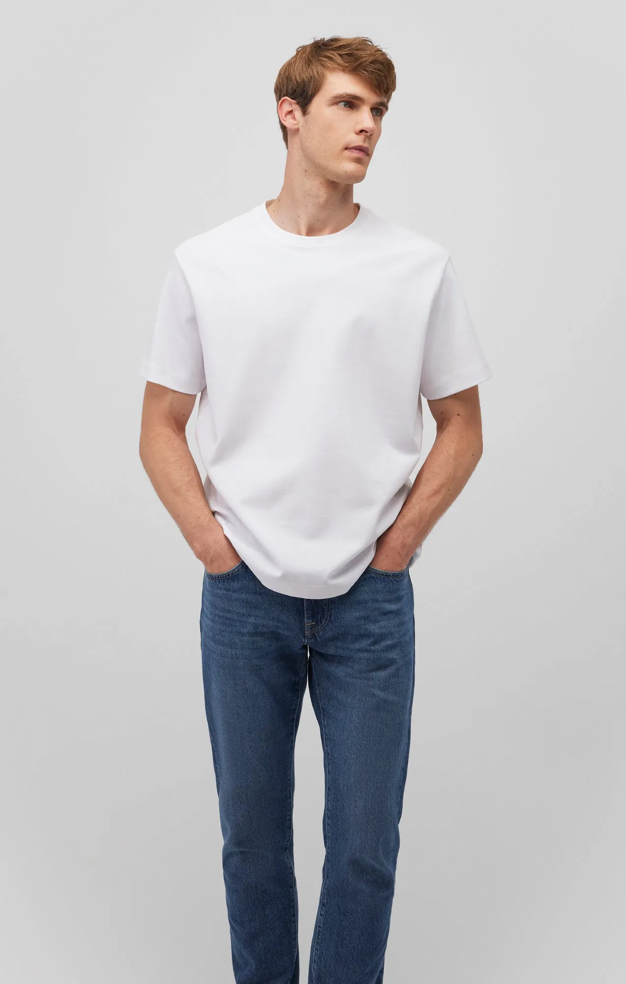 SHORT SLEEVE CREW NECK T-SHIRT IN WHITE