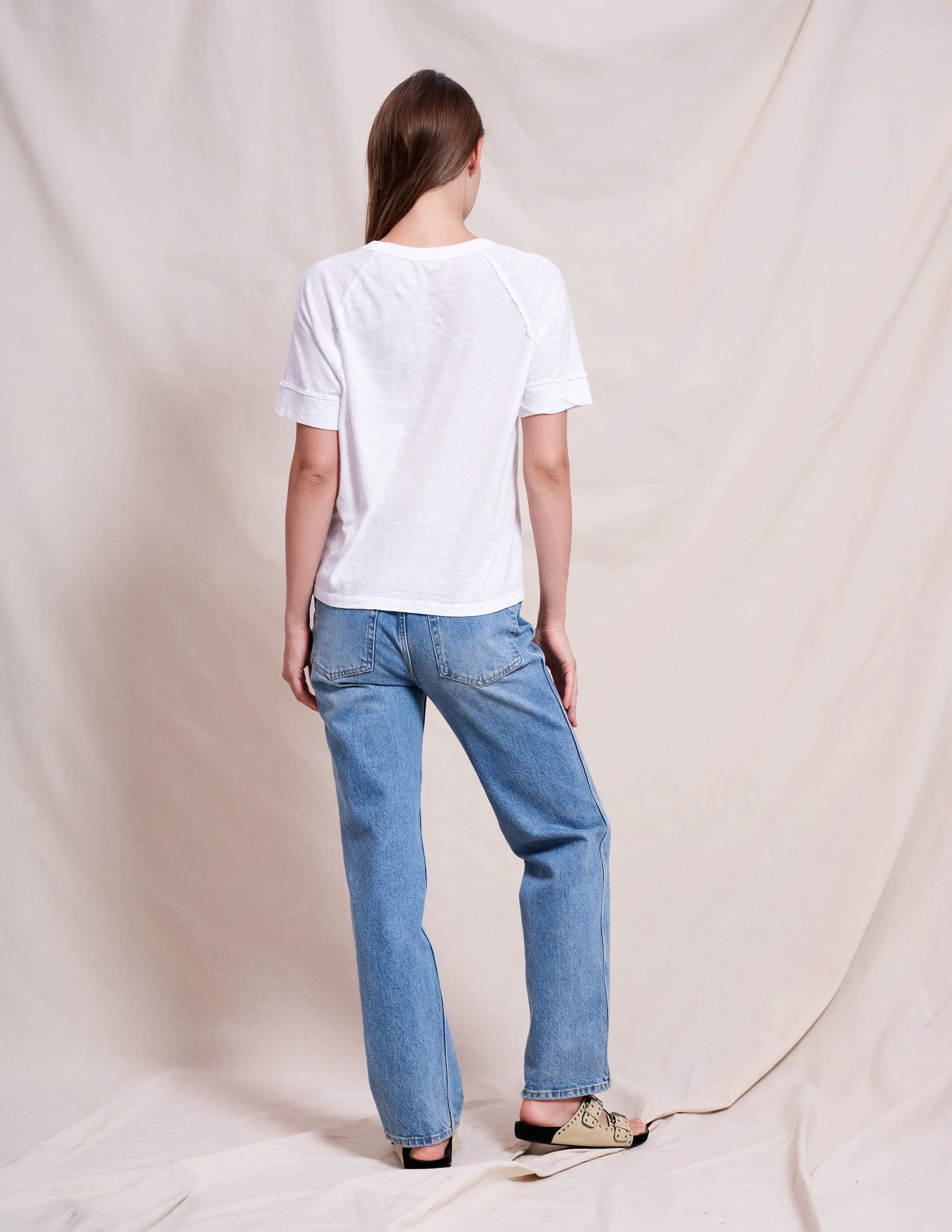 Sundry Boyfriend Tee in Optic White