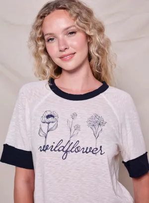 Sundry Wildflowers Boyfriend Tee in Oyster