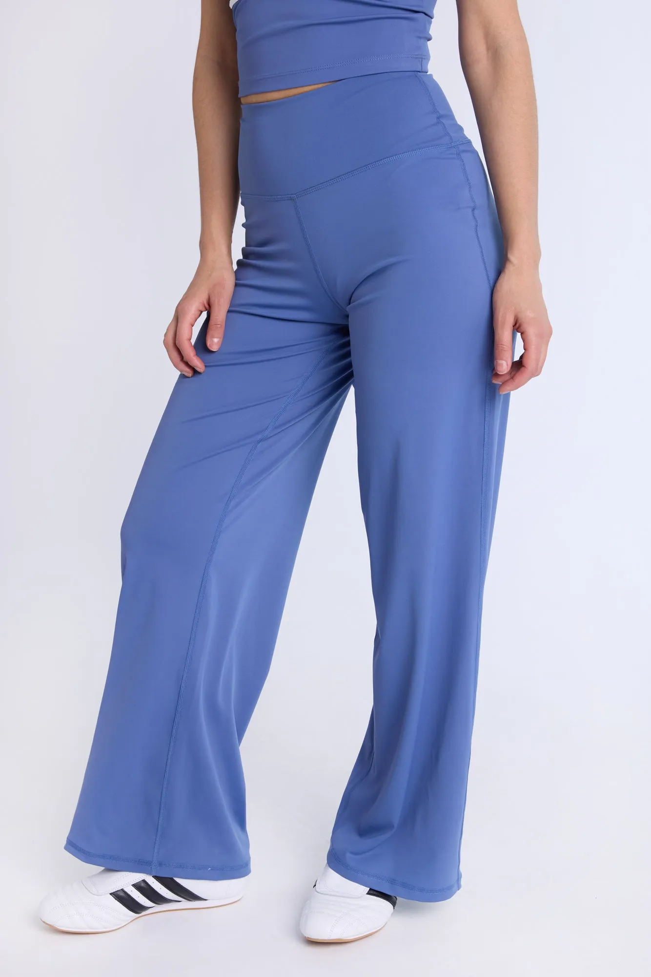 Super Smooth High Rise Straight Leggings