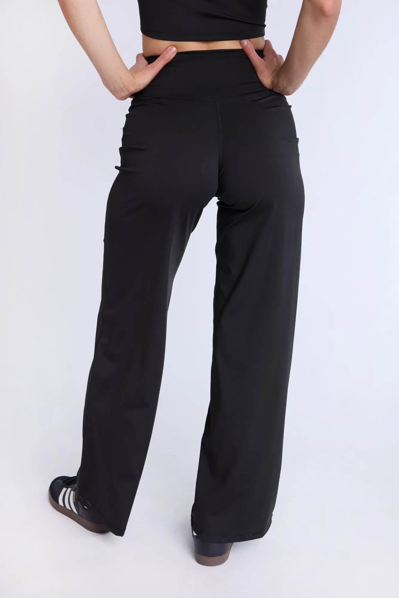 Super Smooth High Rise Straight Leggings