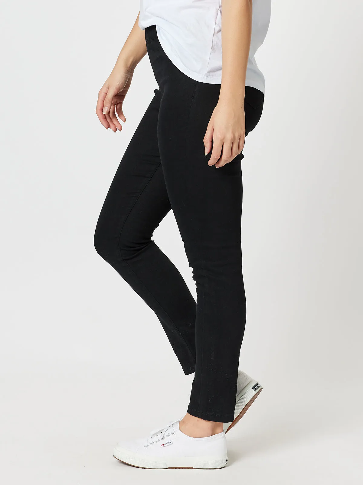 Threadz Stretch Jean Black