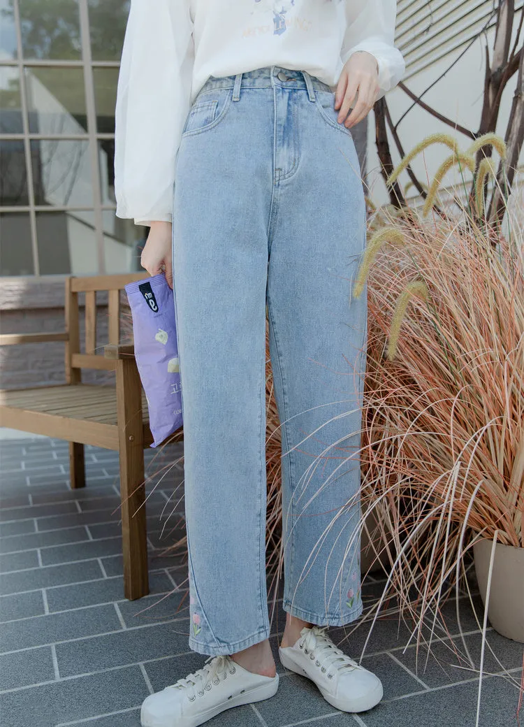 Tulip Tips Embroidered Jeans (2 Colors)