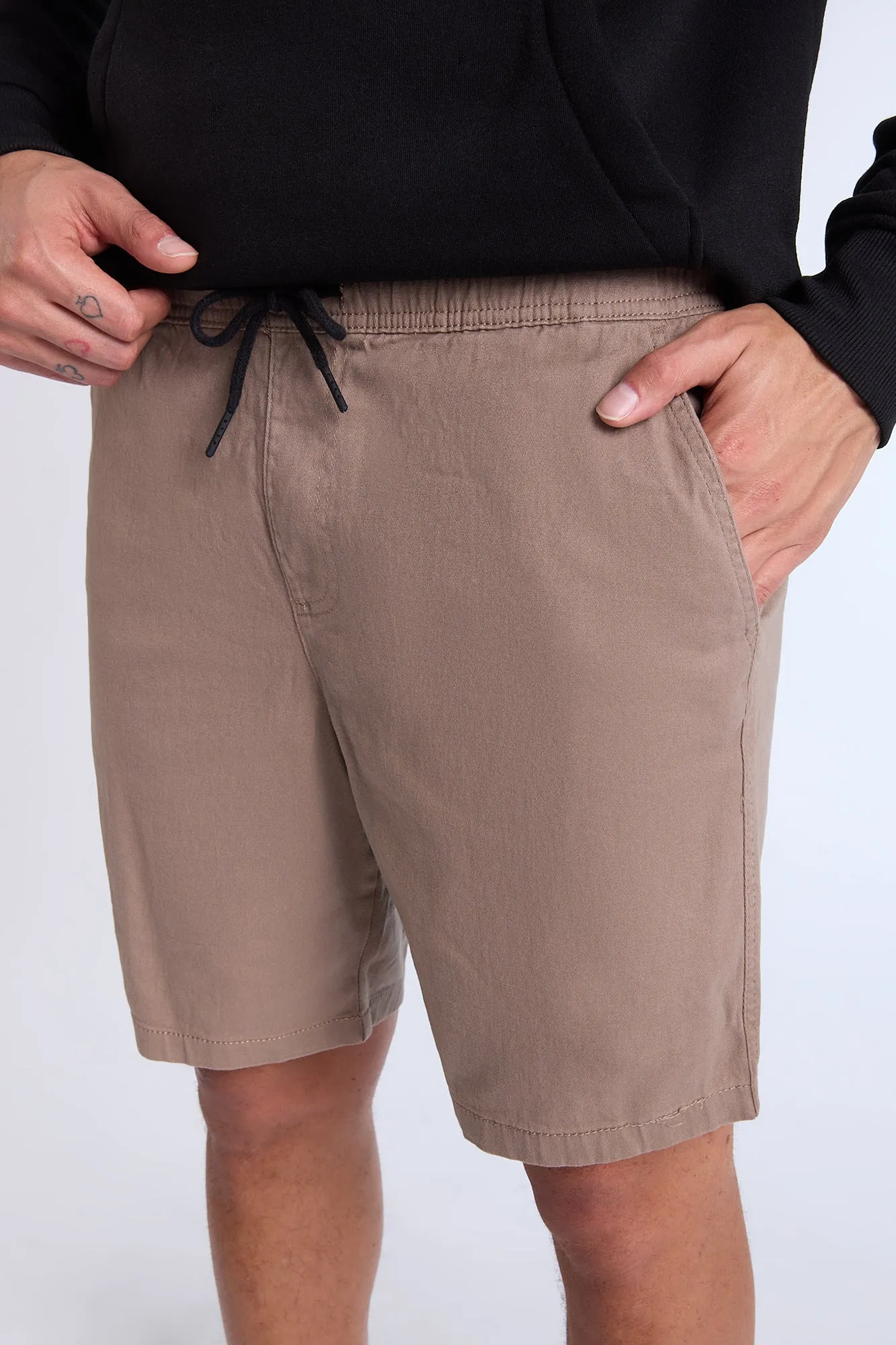 Twill 9 Jogger Shorts