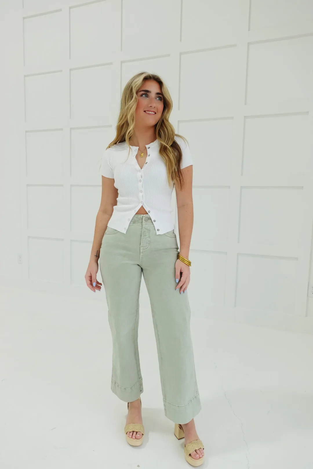 Unlike Traditional Wide Leg Jean