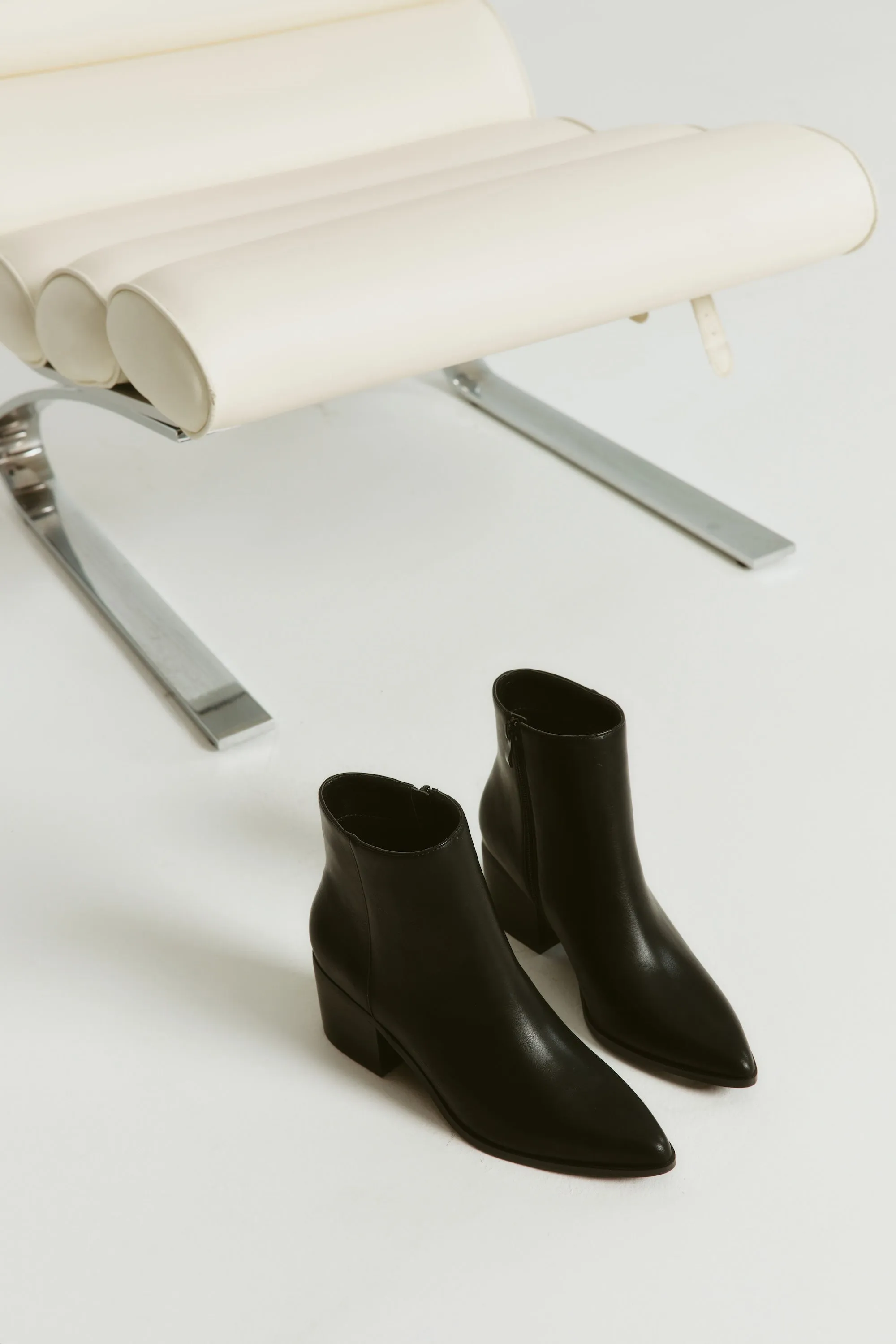 Verali Fiona Ankle Boot Black