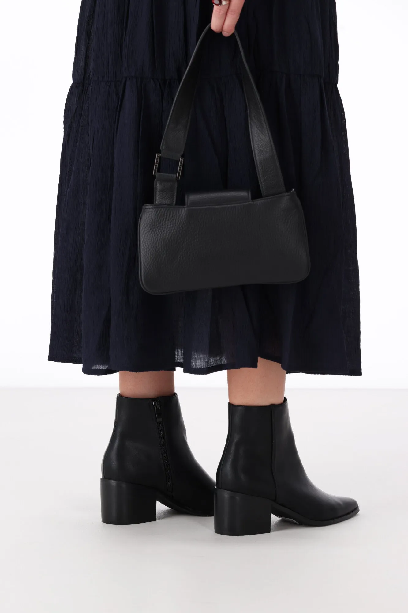 Verali Fiona Ankle Boot Black