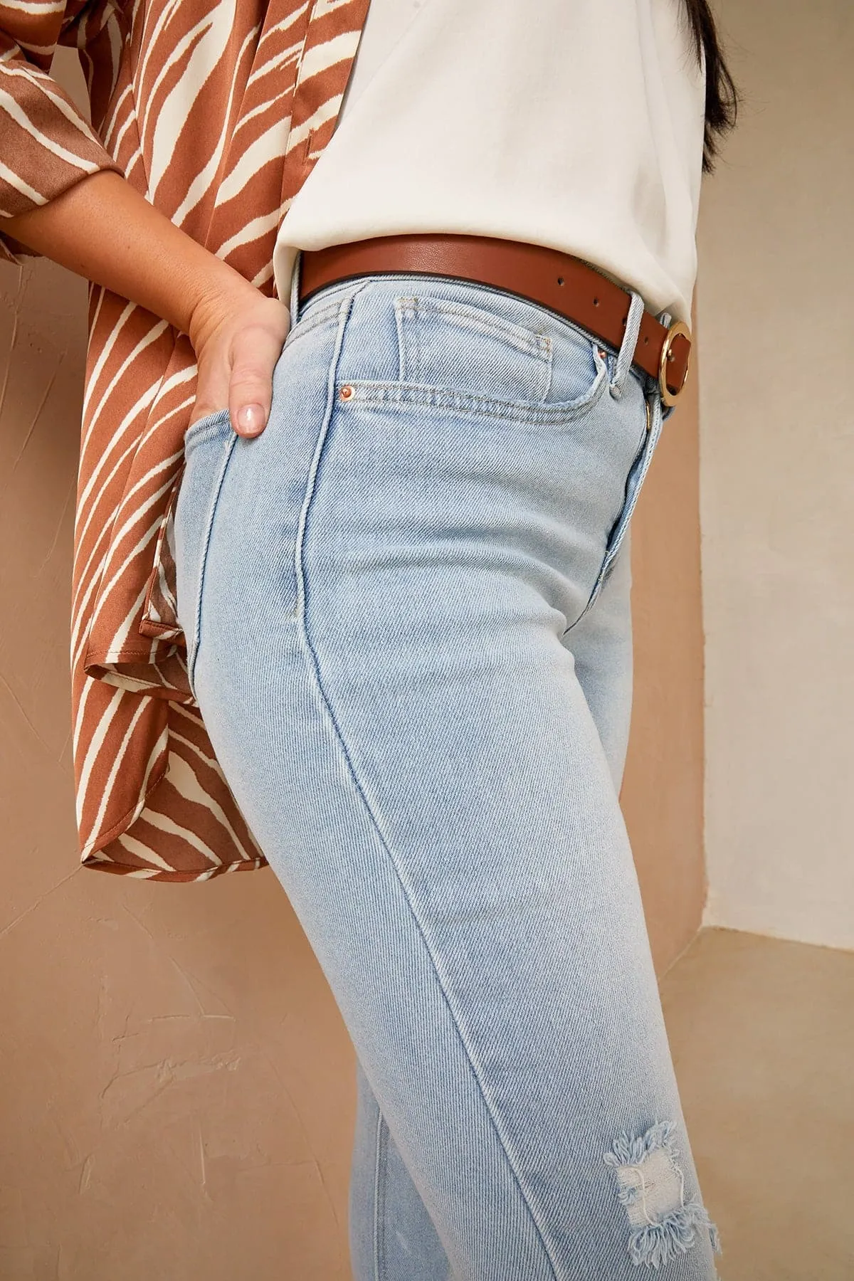 Women's Vintage High Rise Frayed Hem Ankle Jean