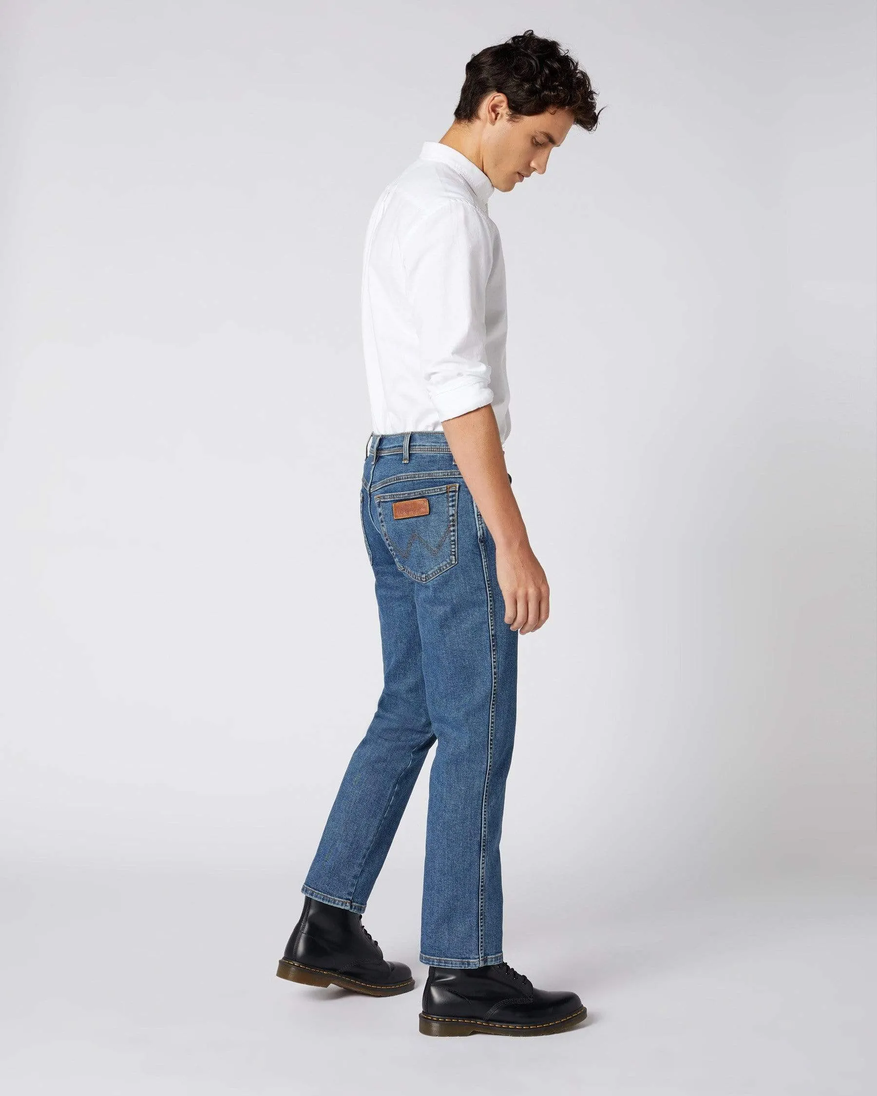 Wrangler Texas Stretch Authentic Straight Mens Jeans - Stonewash Blue