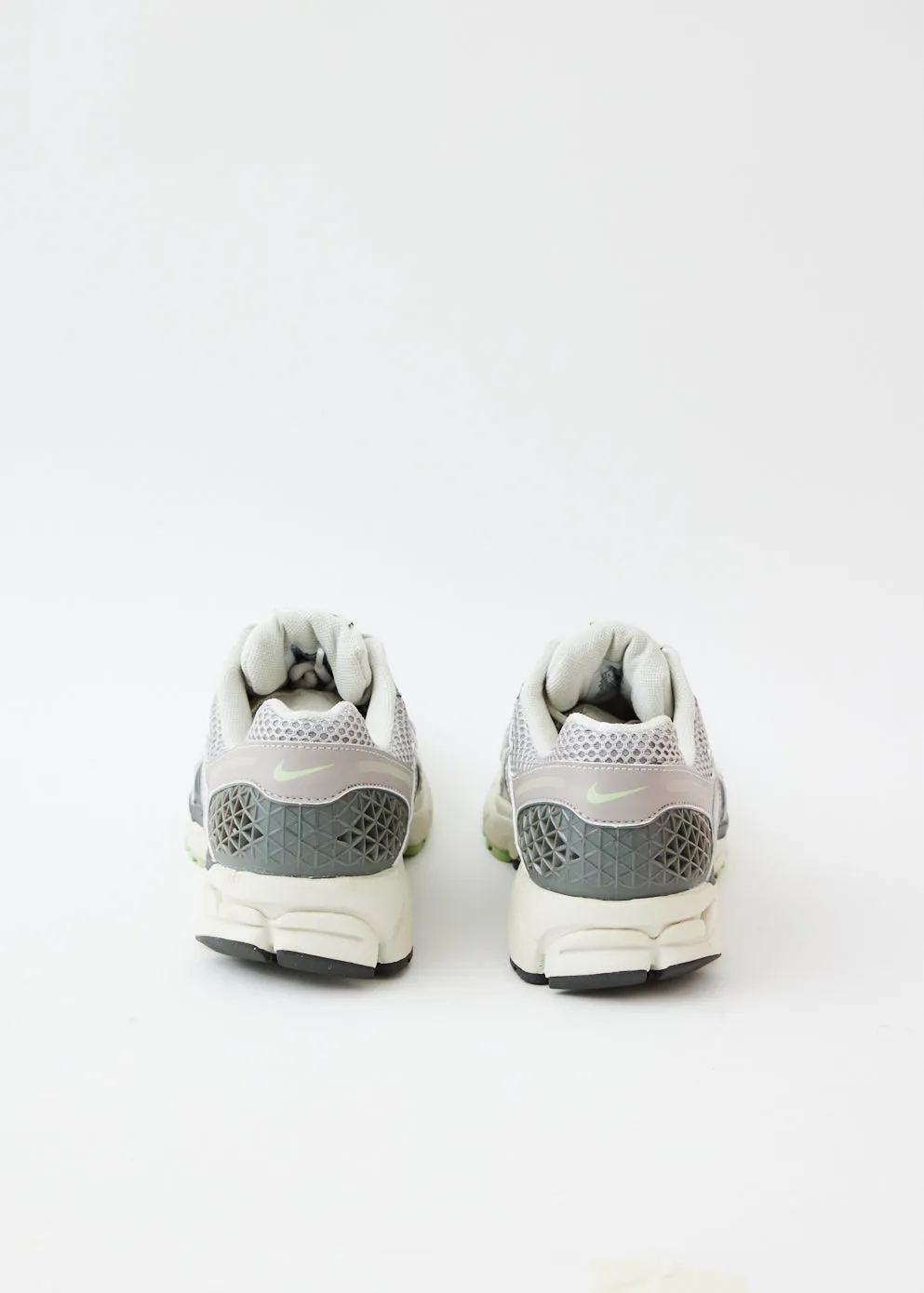 Zoom Vomero 5 Sneakers