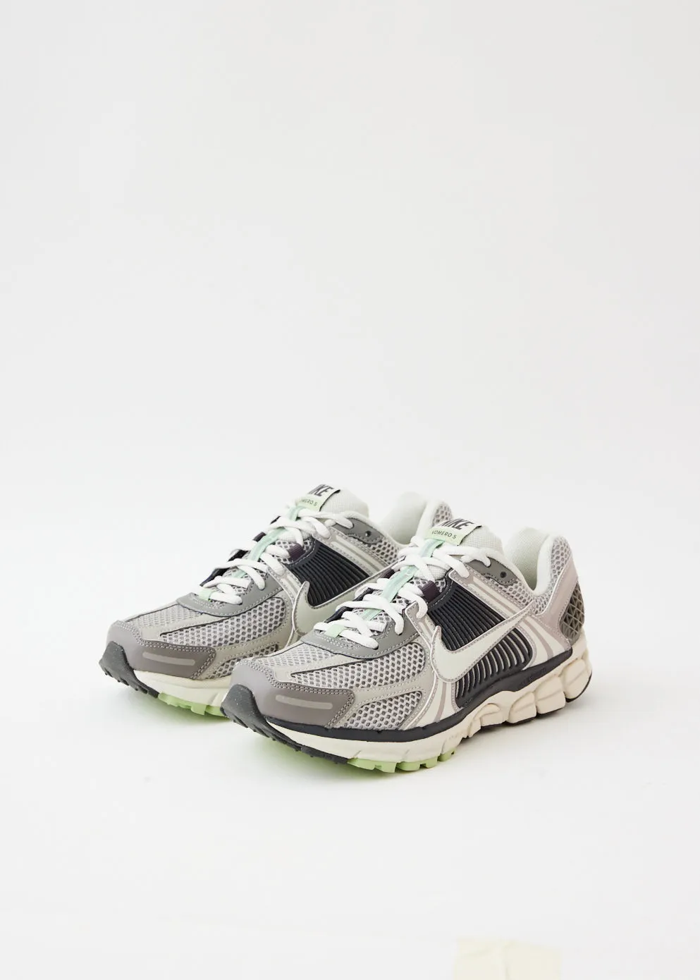 Zoom Vomero 5 Sneakers