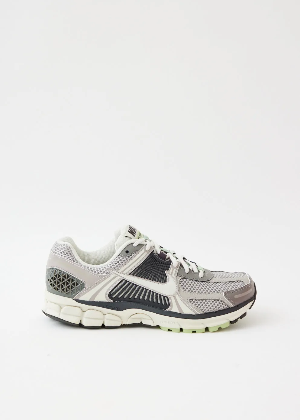 Zoom Vomero 5 Sneakers